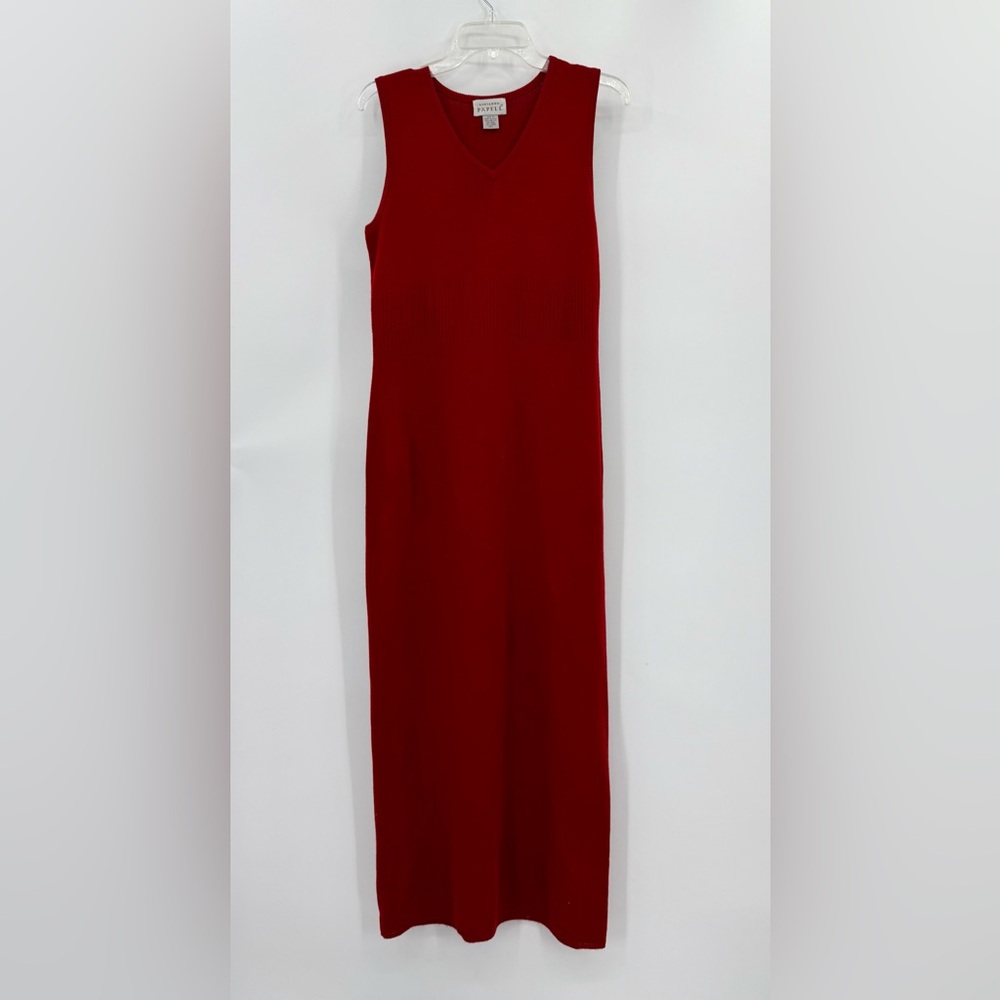 Adrianna Papell Red Sleeveless V Neck Sheath Sweater Dress